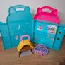 Gabby Dollhouse Carry Case & Wish Playhouse Image 3