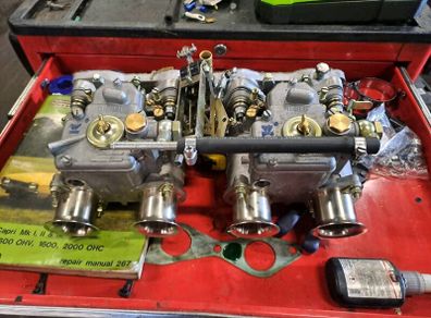 Ford x flow new webers dcoe 40