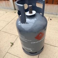 gas cylinder gray