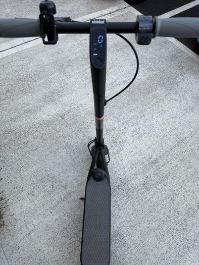 ninebot kickscooter f2 (Segway)