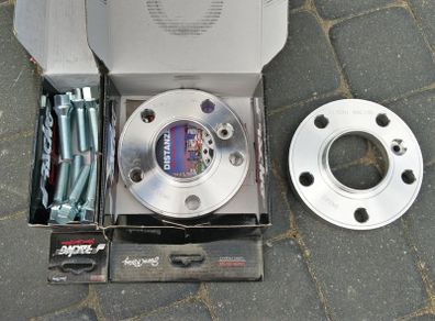BMW 5x120 Aluminium Wheel Spacers 40mm per axle (20mm per side)