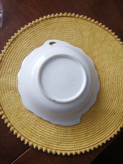 Porcelain bowl