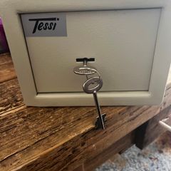 Tessi Safe