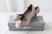 5th Avenue Beige Suede Low Heel s. 4/37