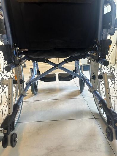 Manual wheelchair Aktiv X5
