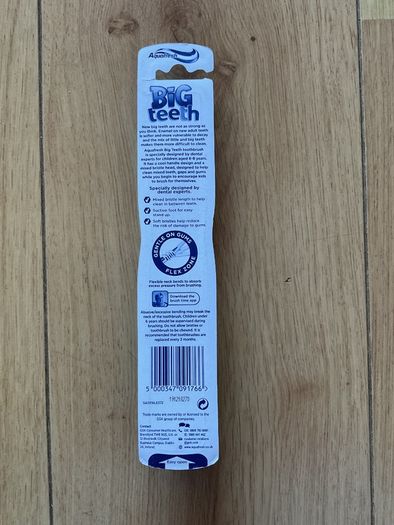 Kids Aquafresh Toothbrush 6-8years Brand New