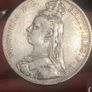 4 x Victoria Crowns Image 5