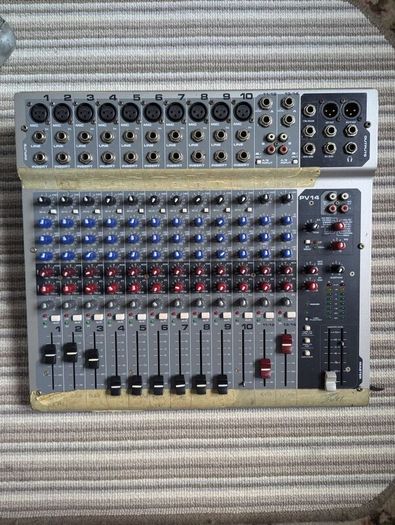 Peavey PV14 Mixer