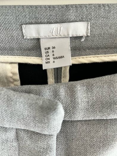 H&M Grey Cigarette Pants (Size 8)