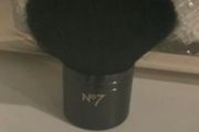 NO 7 Bronzing Brush