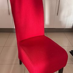 4 red chairs
