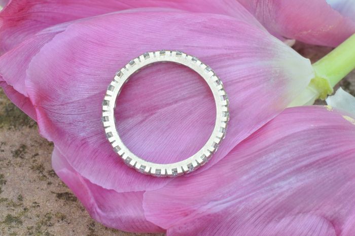 Antique 1.5ct Diamond Eternity / Wedding Band Ring - Platinum