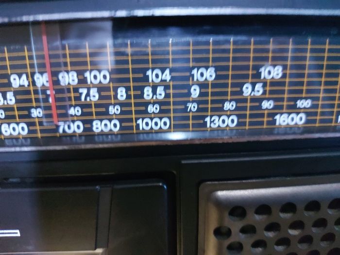 Vintage Radio and Tape Player-Recorder, everything working great and in excellent condition
