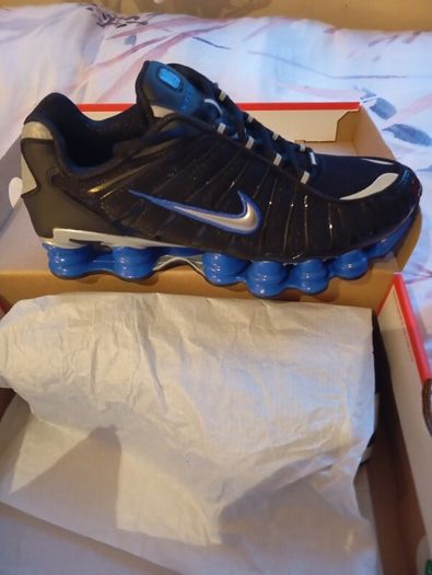 mens Nike shox
