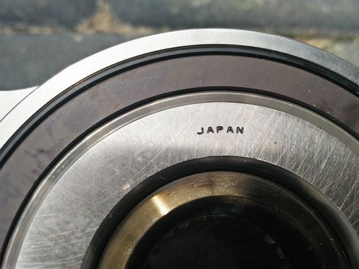 TOYOTA Front Wheel Bearing Kit