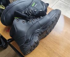 Waterproof Safety work Boot Size 11. brand new in box and used one
