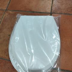 Brand new toilet seat