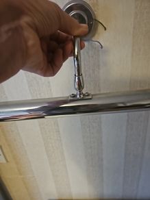 chrome picture light