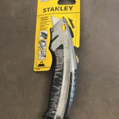 stanley knife