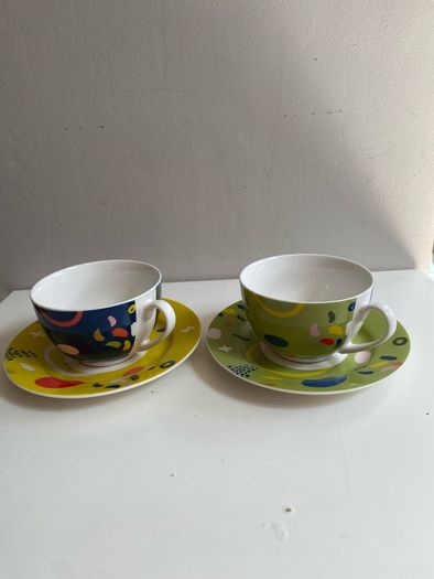 aynsley cups and saucers