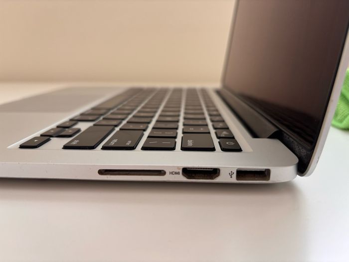 MacBook Pro 13" Retina