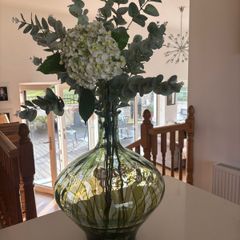 vase