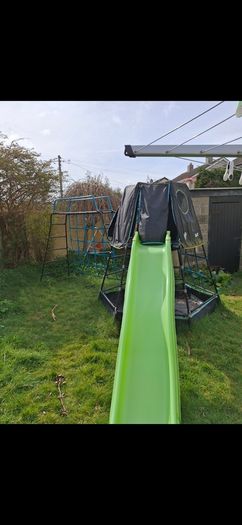 Garden climbing frame