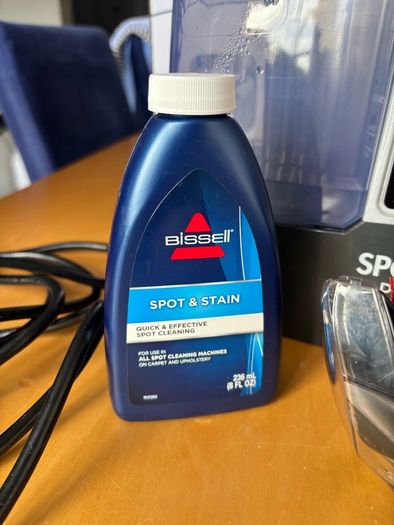 Carpet cleaner