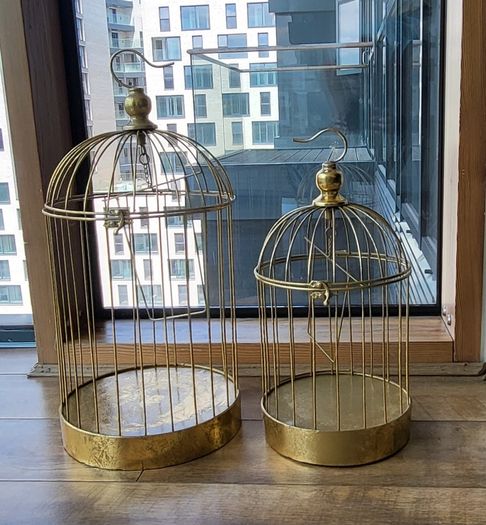 Gold decorative birdcages