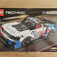 lego technic 42153 nascar next gen chevrolet camaro