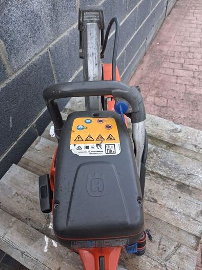 Husqvarna K770 14" Consaw