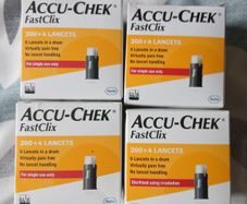 Accu chek lancets