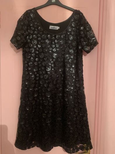 Vintage style black dress 12