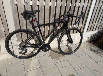 Giant Defy 1 Advanced (Ultegra) basically brand new