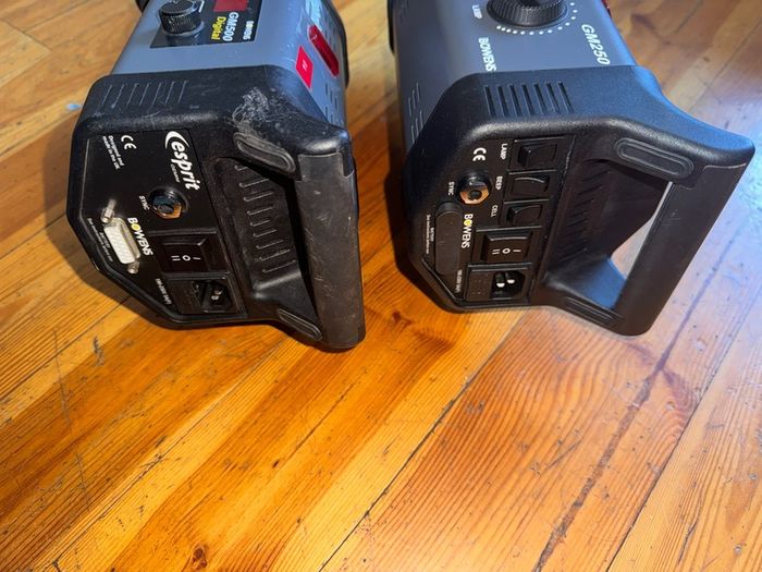 Bowens Espirit studio lights