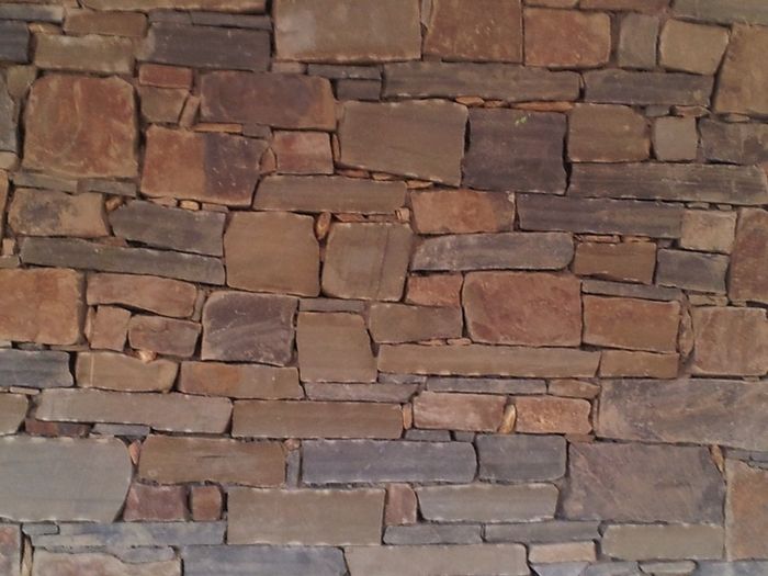 Bricklayer stonemason available