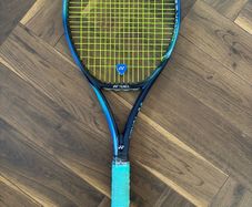 Yonex Ezone tennis racquet