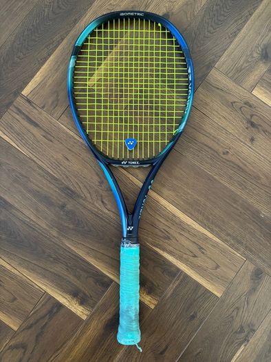 Yonex Ezone tennis racquet