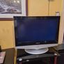 Samsung  26" HD Ready LCD TV Image 7