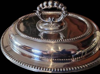 Antique Edwardian Enttree  dish and lid
