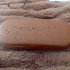 Tommy Hilfiger sunglasses