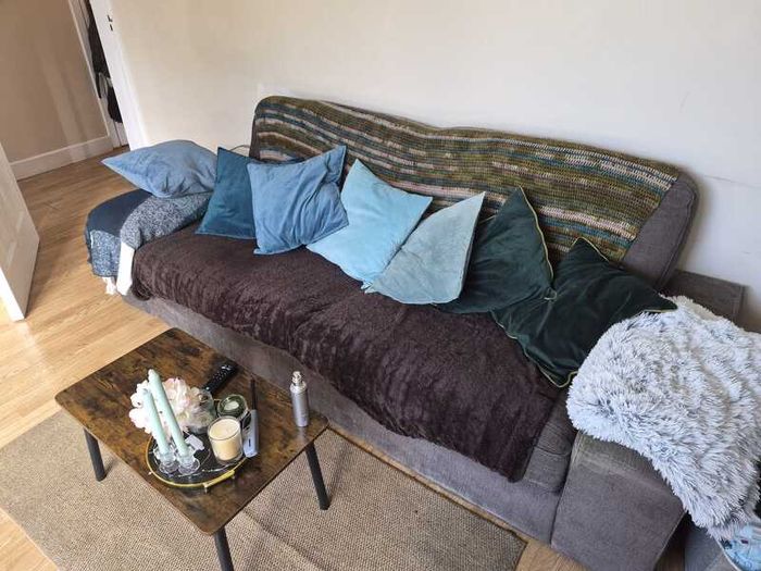 Sofa Free
