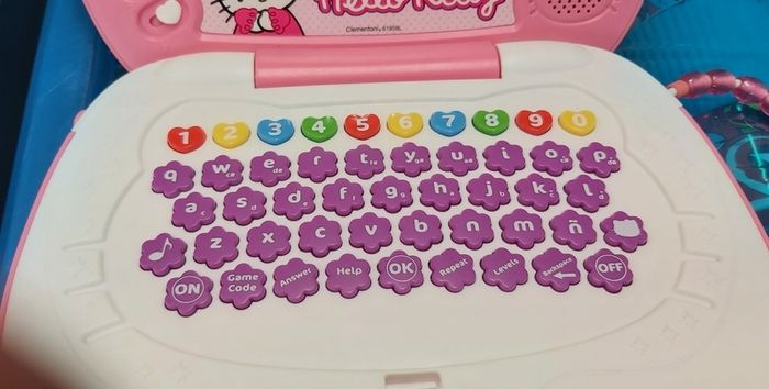 Hello Kitty Sanrio ; Computer ;Educational  (DC) 2631 2