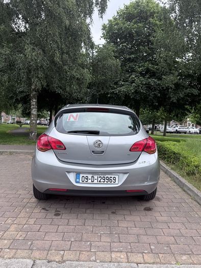 2009 Vauxhall Astra