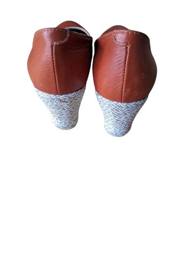 Josef Saenz leather wedge heels