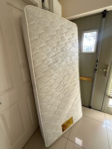 Single orthopaedic mattress in good condition