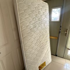 Single orthopaedic mattress in good condition