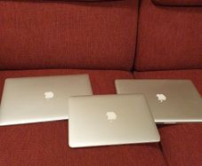 3 Macbook pro Apple laptops - 120 all 3