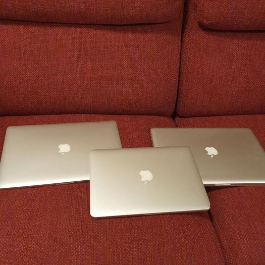 3 Macbook pro Apple laptops - 120 all 3