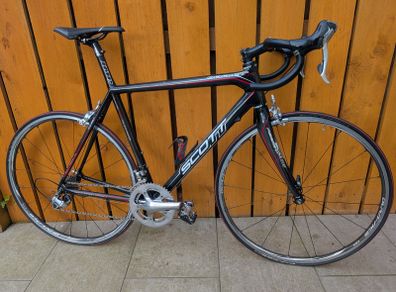 Scott Addict R2 HMX Carbon